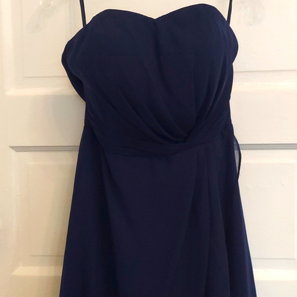 Dress - Picture 2 of 4